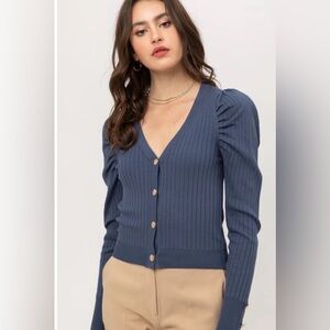 NWOT Puffed Sleeve Sweater Top XL